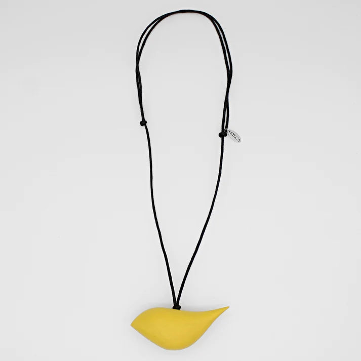 Sylca Robin Pendant Necklace in Lemon