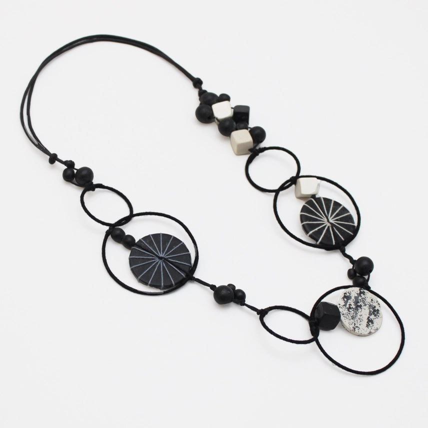 Monochromatic Hayden Disc Necklace