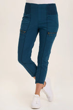 XCVI Acker Slim Pant in Abyss