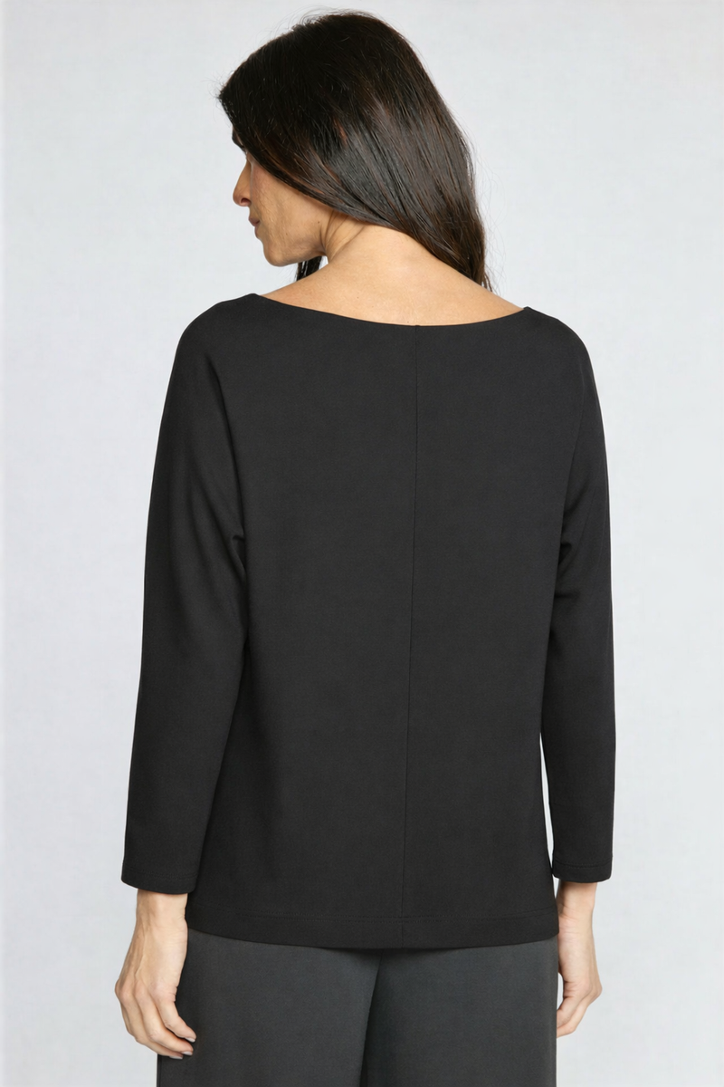 OLIVIA BY HABITAT ESSENTIAL KNITS CREW TEE IN BLACK - Harper Greer