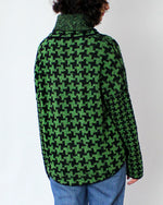 Beyond Thread Houndstooth Pullover in Moss/Black