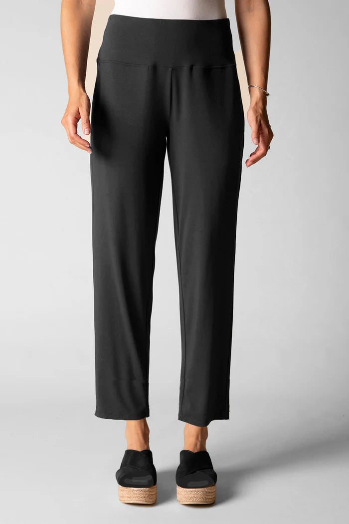 HABITAT CORE TRAVEL KNIT STRAIGHT PANT IN BLACK - Harper Greer