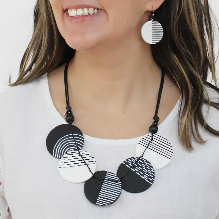 Harlowe Round Disc Necklace