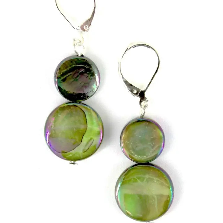 Mother of Pearl Earring in Moss