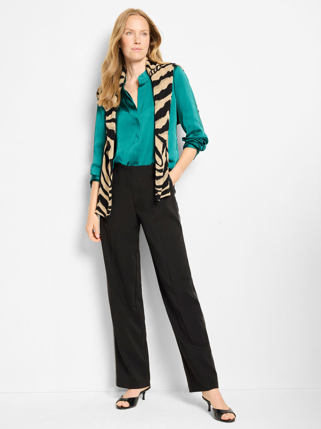 Nic + Zoe Day Gloss Shirt in Pine