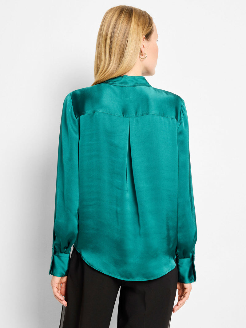 Nic + Zoe Day Gloss Shirt in Pine