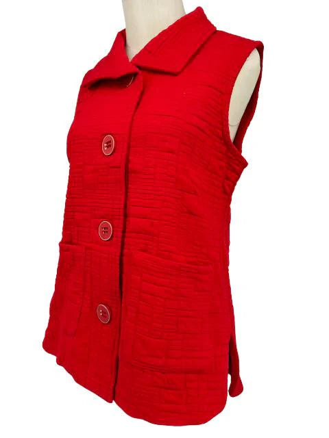 Habitat Box Quilt Pocket Vest in Apple