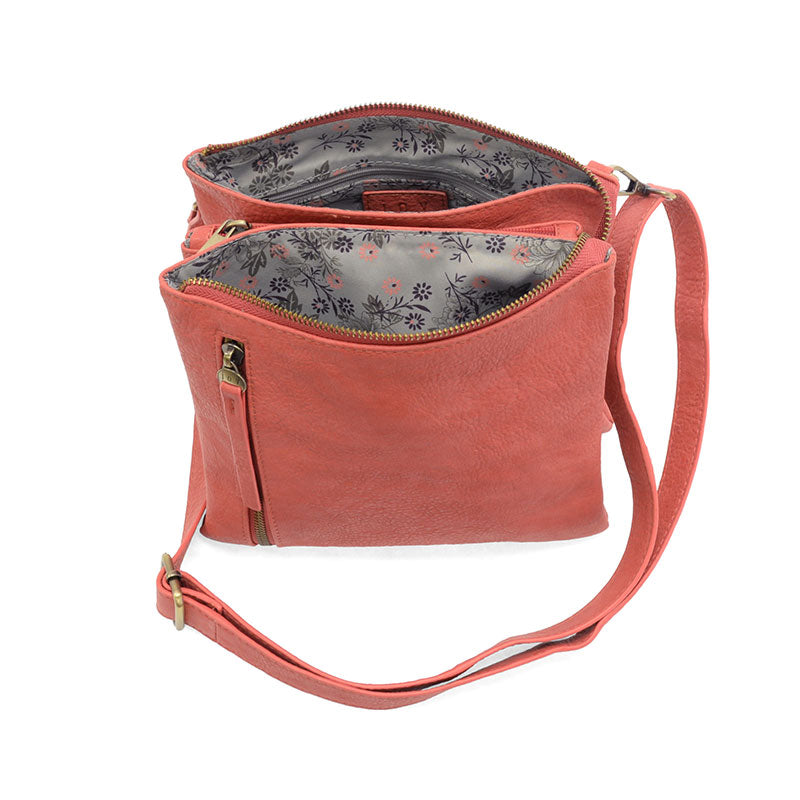 Kayleigh Side Pocket Bucket Bag in Red