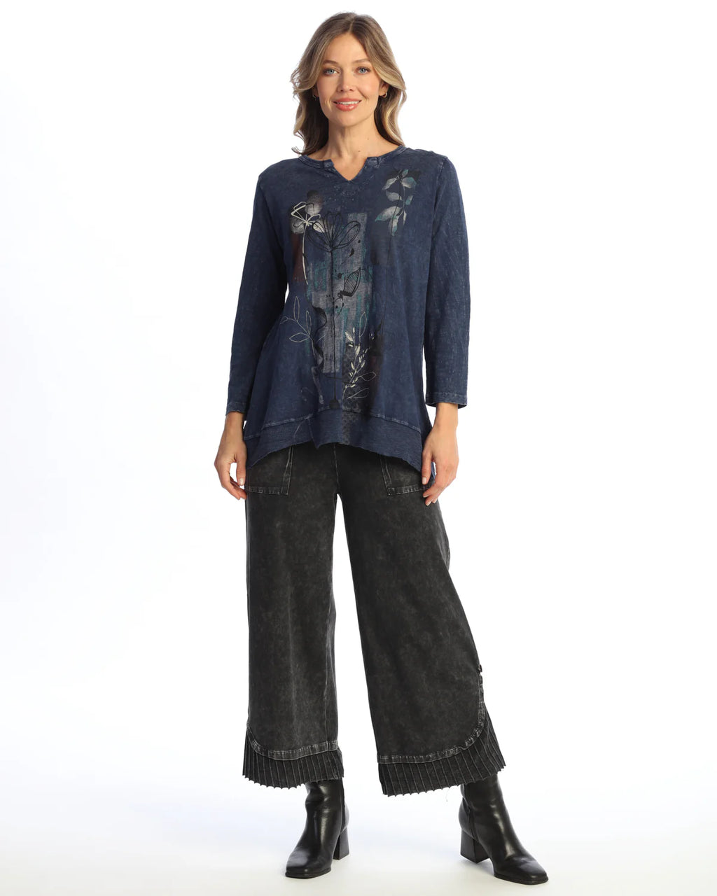 Jess & Jane Antigua Mineral Wash Cotton V Neck Tunic in Denim