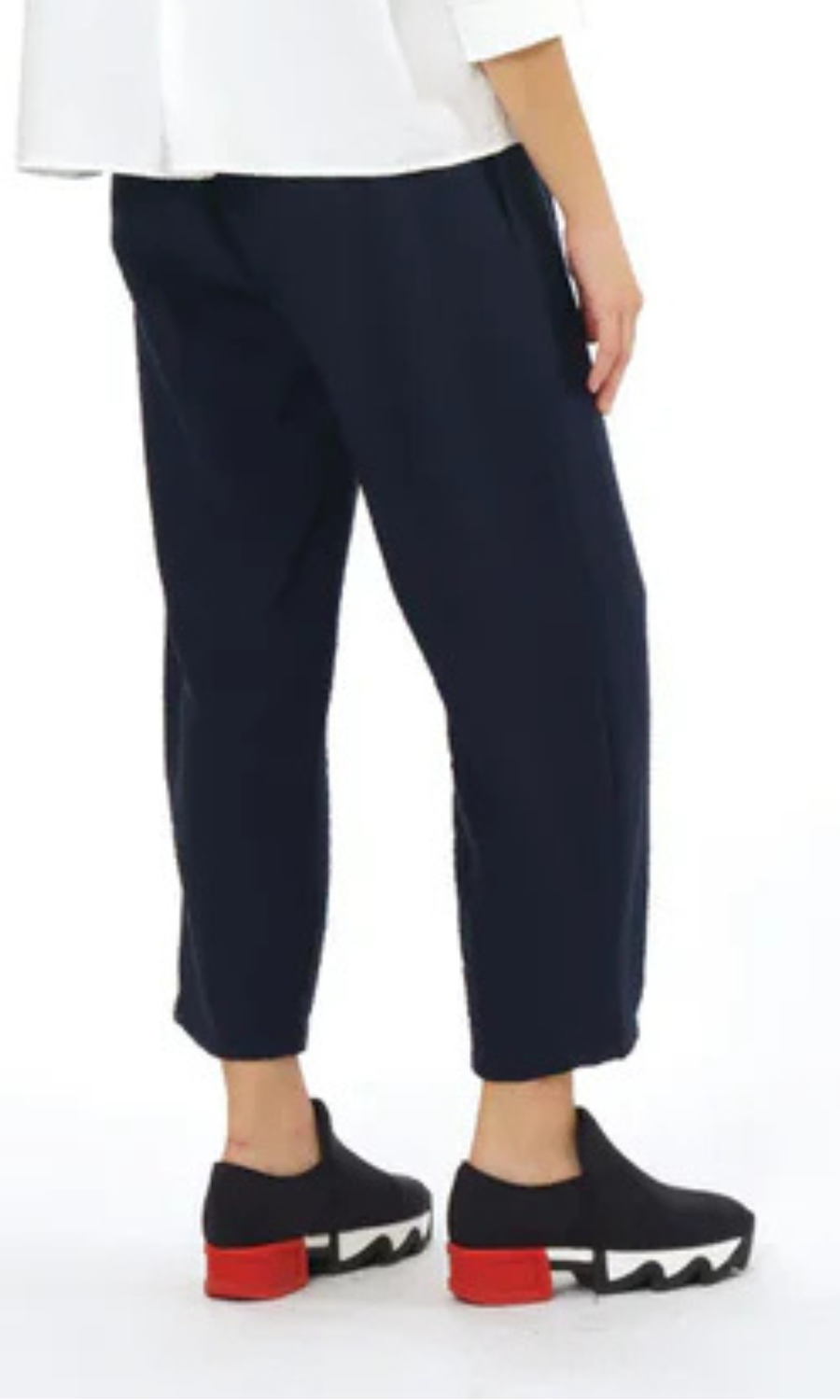 Niche Peak Pants in Black - Harper Greer