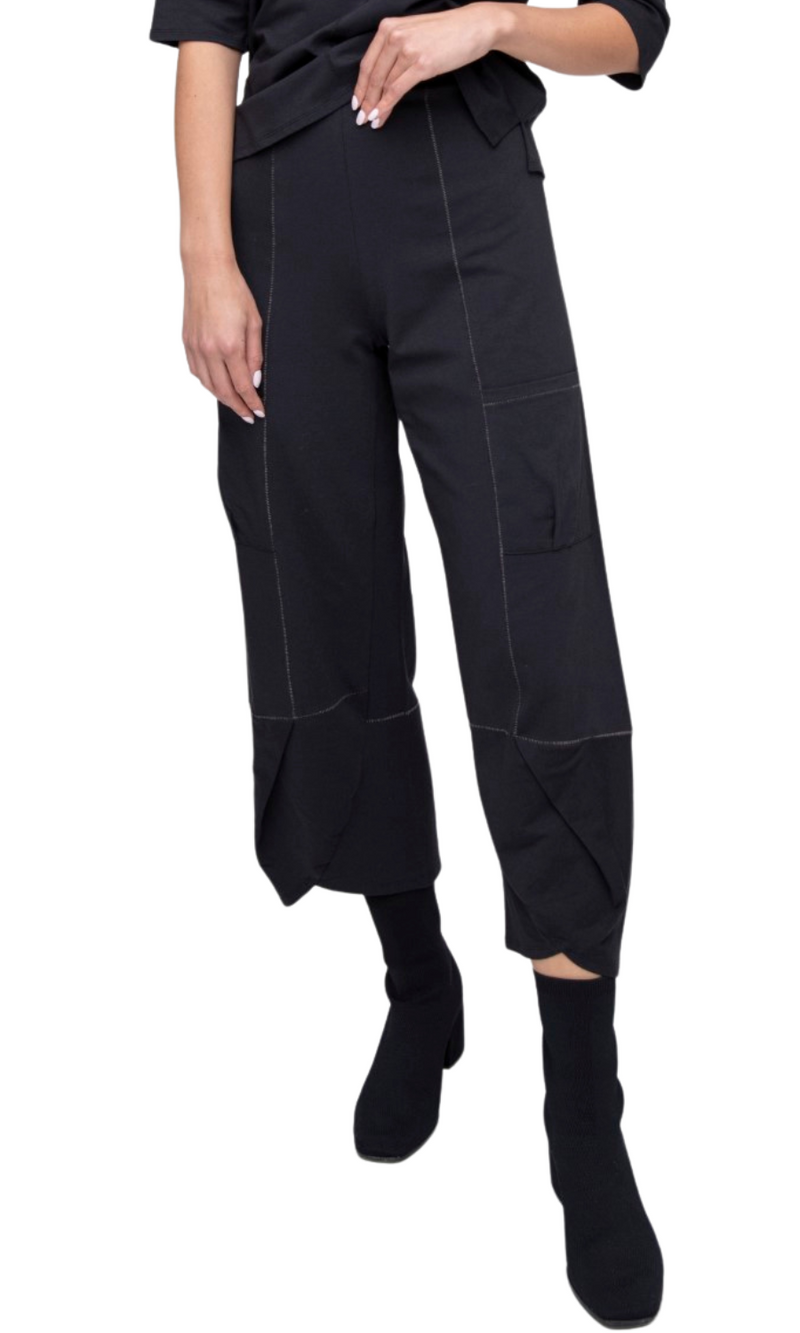 Olivia by Habitat Essential Layers Patch Pocket Pant in Black
