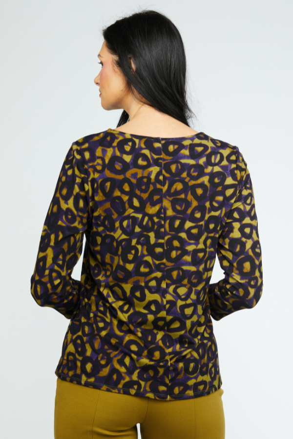 Olivia Arthouse Circles Easy Tee