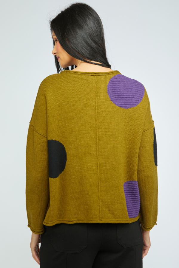Olivia Statement Circle Pullover in Moss