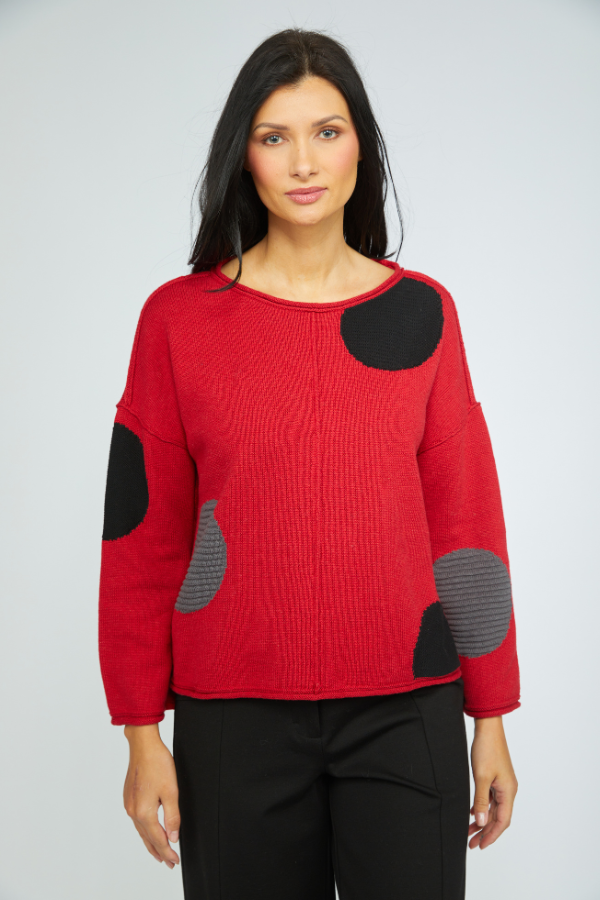 Olivia Statement Circle Pullover in Chili