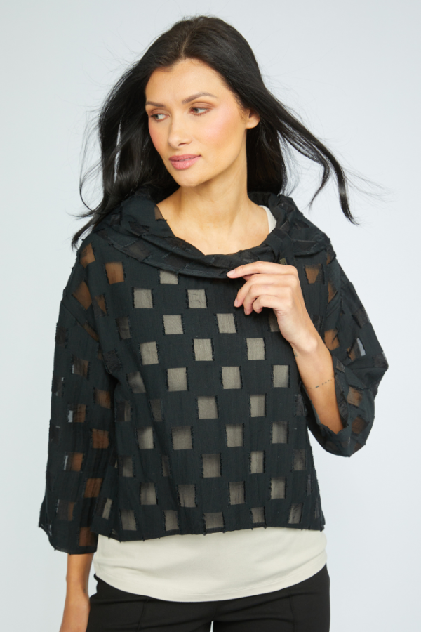Olivia Outside The Box Topper in Black