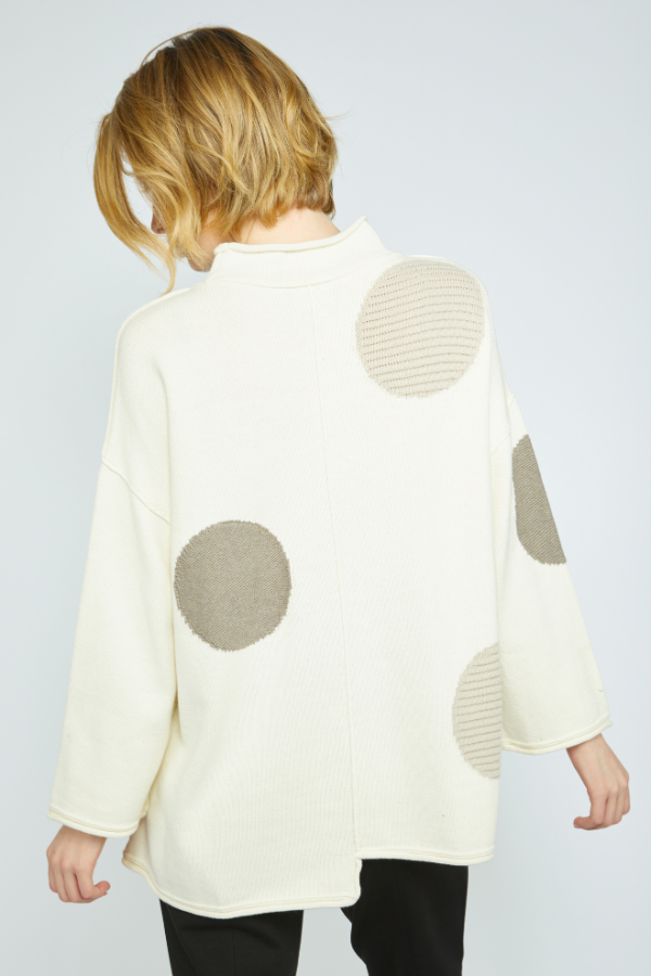 Olivia Statement Circle Back Tunic in Winter White
