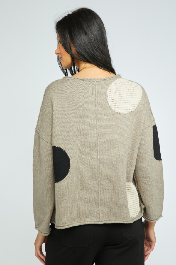 Olivia Statement Circle Pullover in Rockridge
