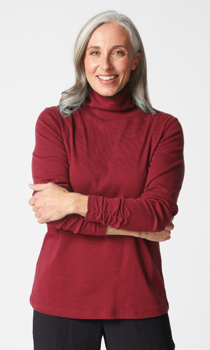 Habitat Cozy Rib Ruched Turtleneck in Wine