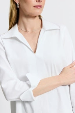 Foxcroft Agnes No-Iron Popover Shirt - Harper Greer