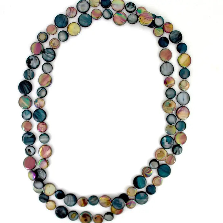 Sea Lily Mother Of Pearl Necklace in Chocolate/Black