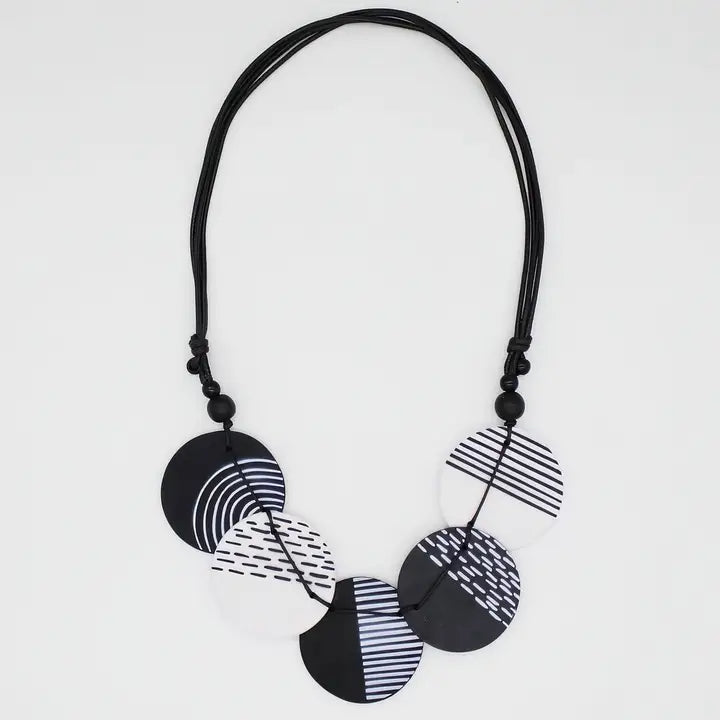Harlowe Round Disc Necklace