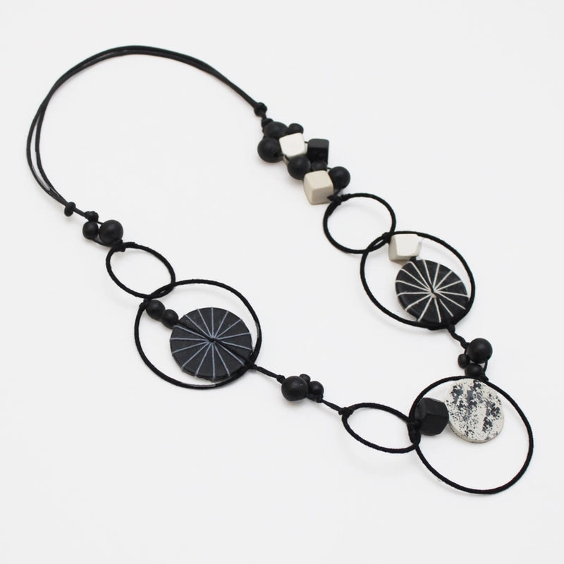 Monochromatic Hayden Disc Necklace