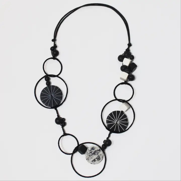 Monochromatic Hayden Disc Necklace