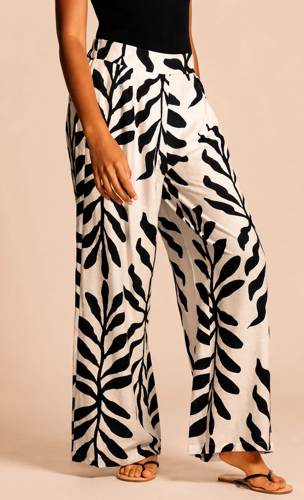 Pink Martini Riverside Pants in Navy - Harper Greer